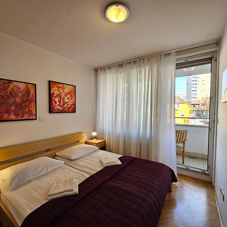 Apartment Irena Tour As Ljubljana Luaran gambar